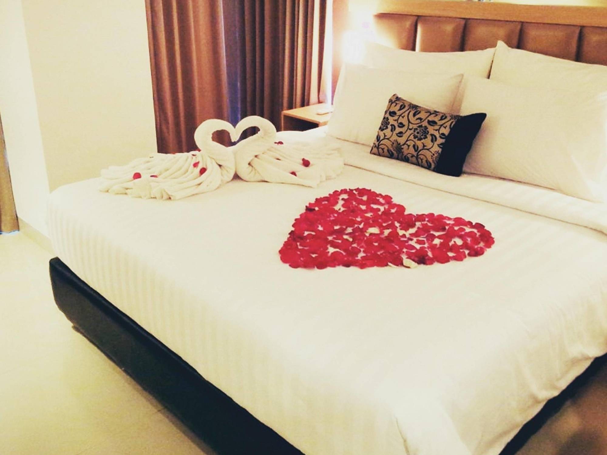 Agria Hotel Bogor Buitenkant foto