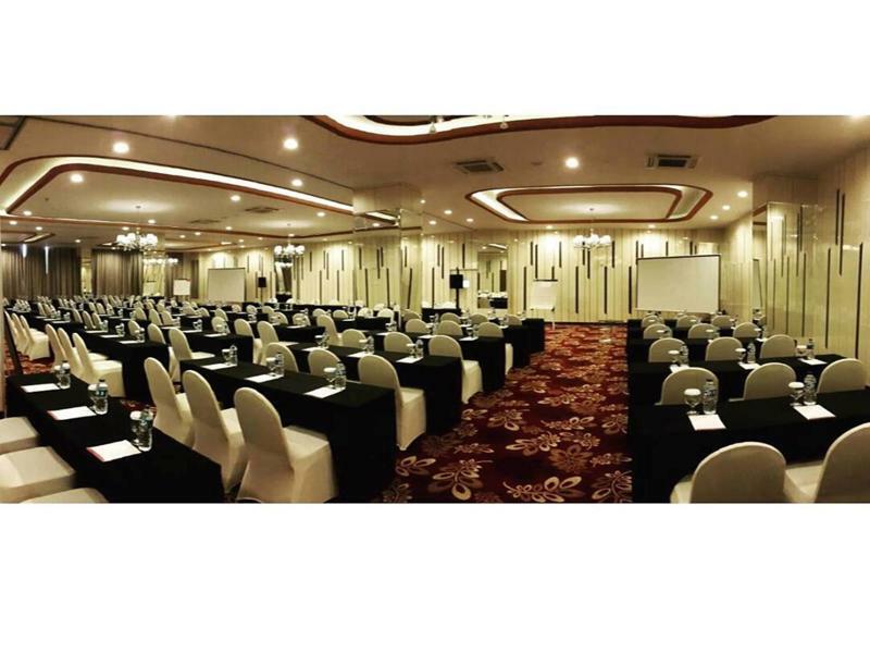 Agria Hotel Bogor Buitenkant foto